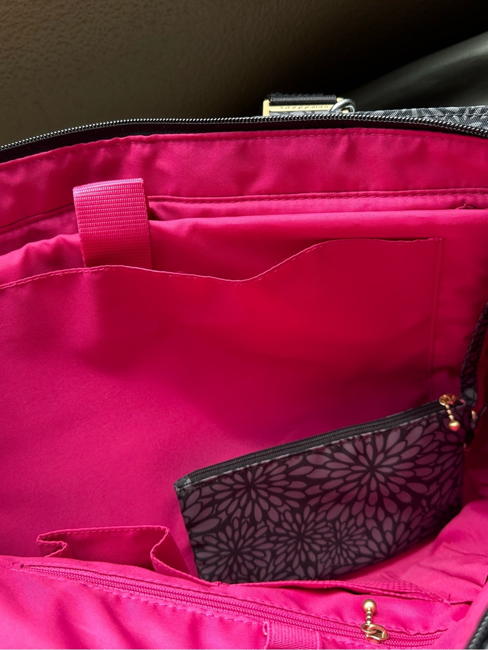 Baggalini Midnite Blossom Travel Tote - Picture 4 of 12